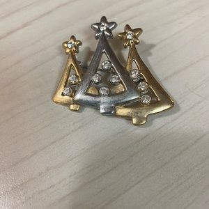 Christmas tree brooch